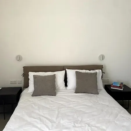 The Valley Collection - B24 Apartment Xaghra