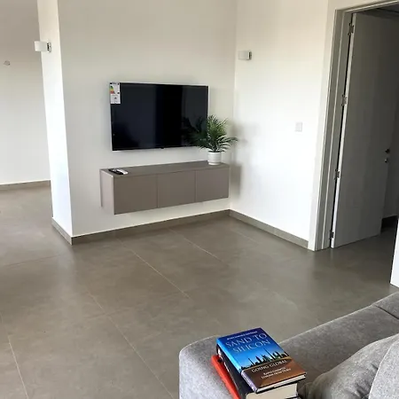 The Valley Collection - B24 *