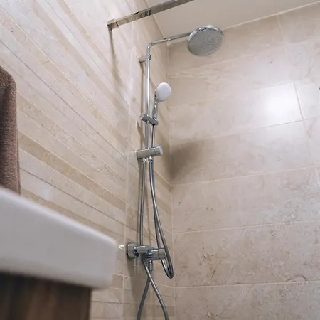 The Valley Collection - B24 Apartment Xaghra