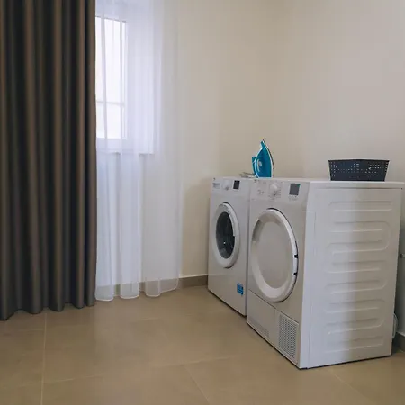 The Valley Collection - B24 Xagħra