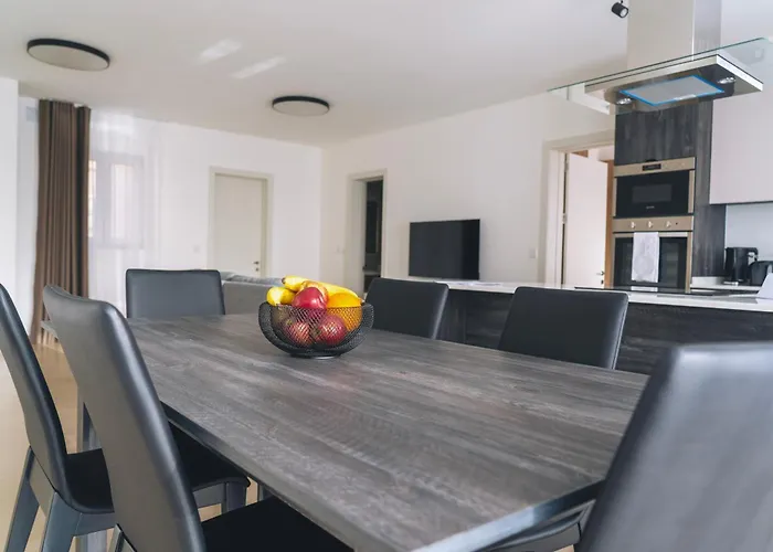 The Valley Collection - B24 Xagħra